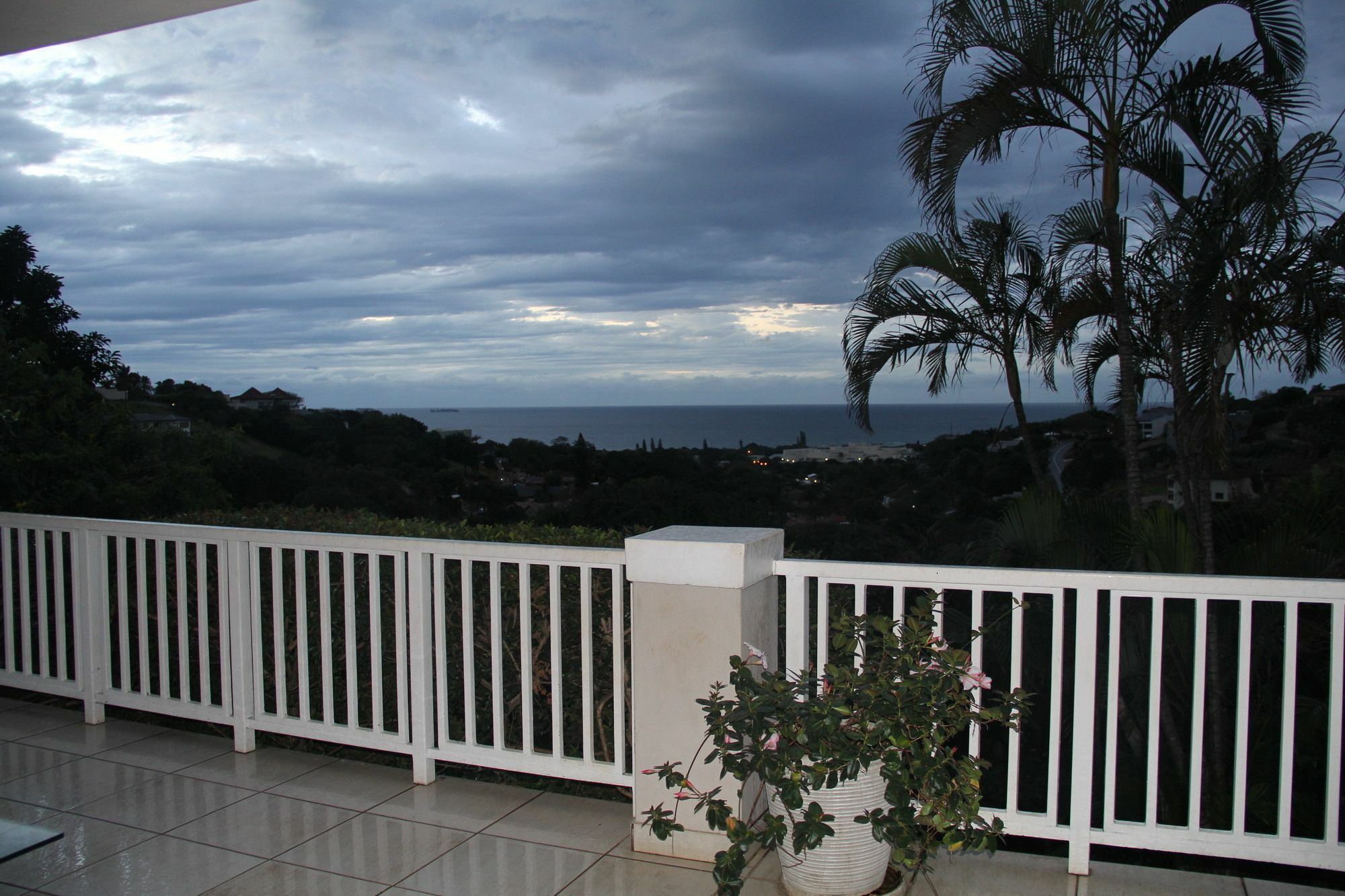 Seaview Manor Exquisite Bed & Breakfast Durban Exterior photo